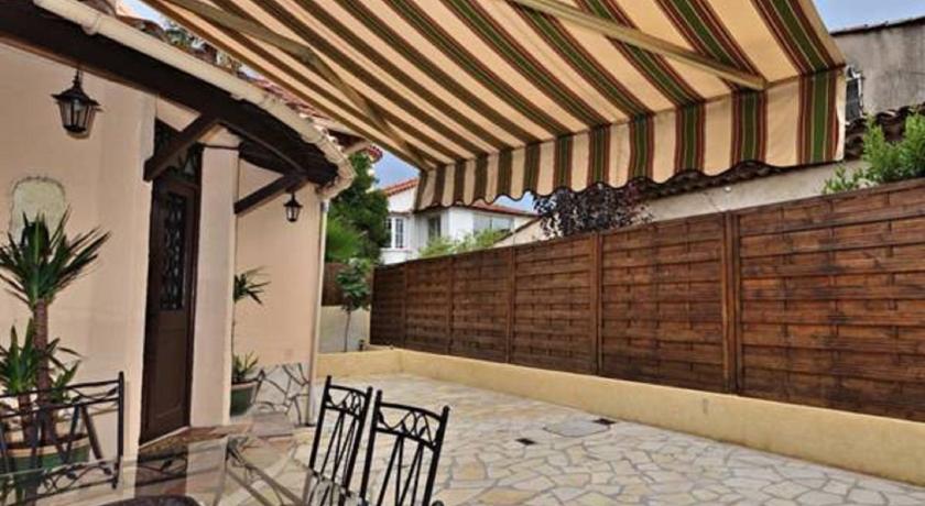 Cosy Antibes villa