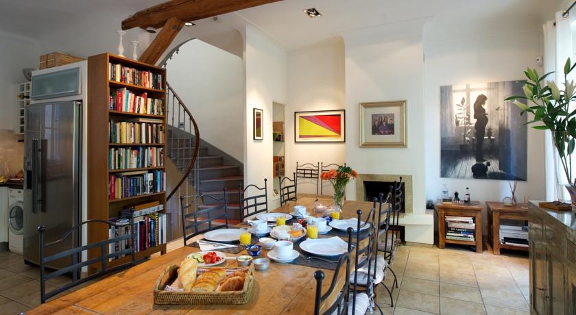 Rue Sade Bed & Breakfast