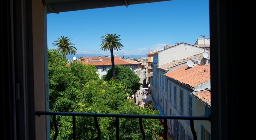 Rue Sade Bed & Breakfast