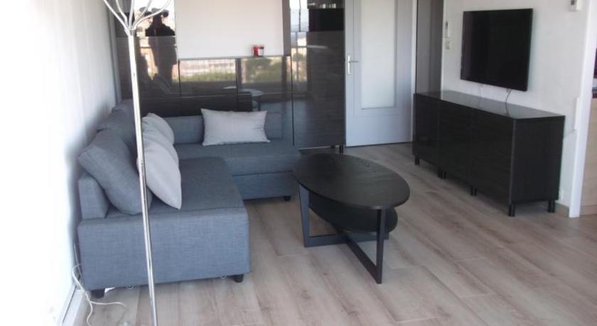 Rental Apartment Les Mimosas - Antibes