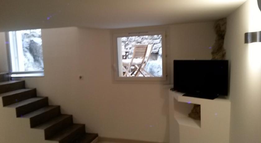 Safranier Townhouse