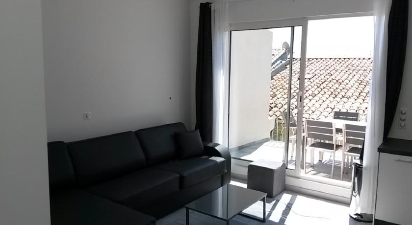 Safranier Townhouse