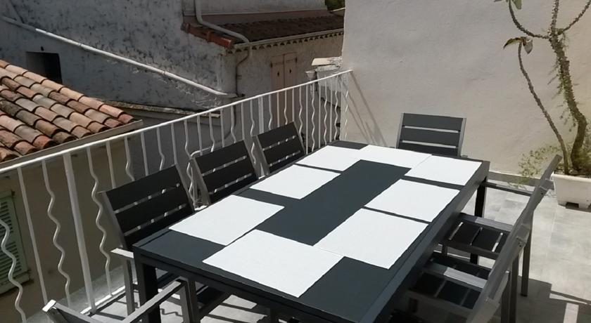 Safranier Townhouse