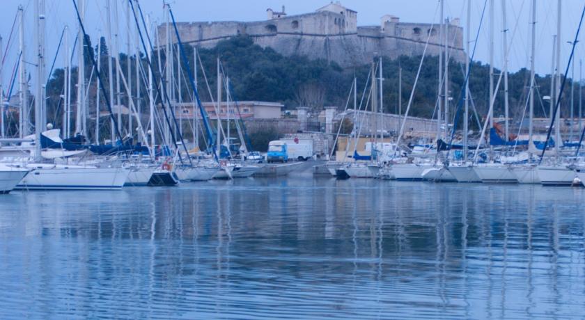 Stars Antibes