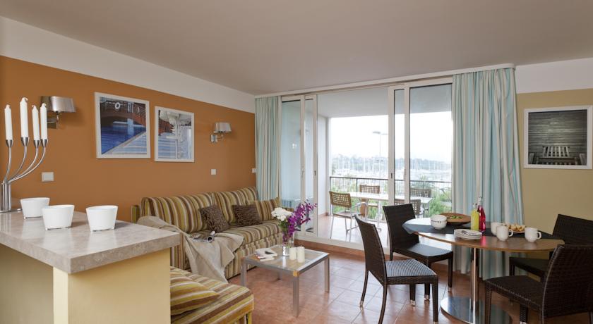 Pierre & Vacances Premium Port Prestige