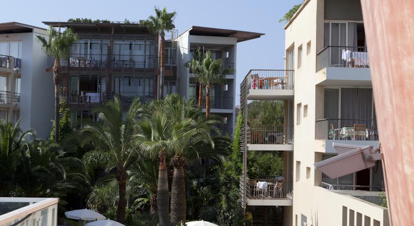 Pierre & Vacances Premium Port Prestige
