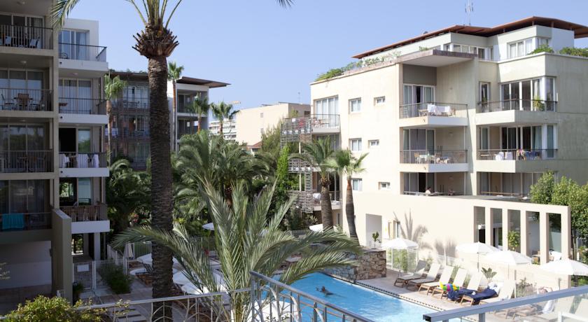 Pierre & Vacances Premium Port Prestige