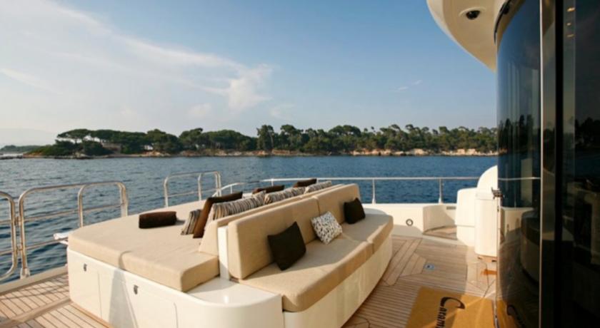 Yacht Leopard 27