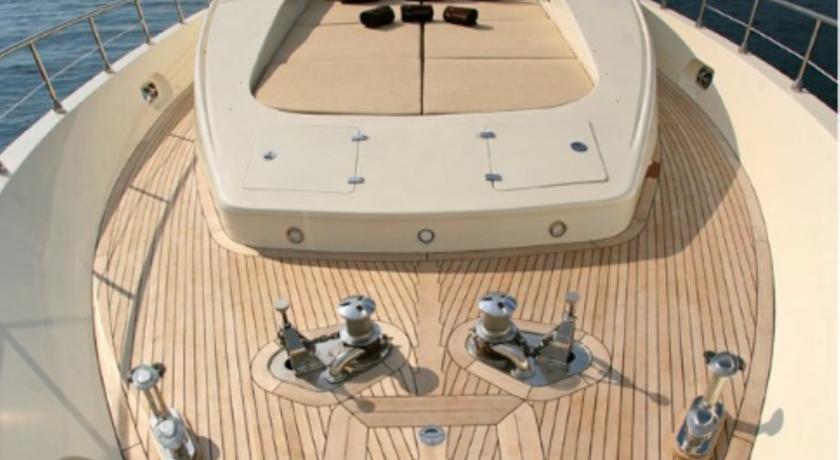Yacht Leopard 27