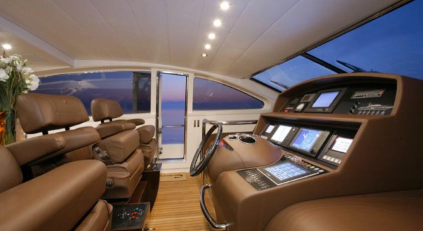 Yacht Leopard 27