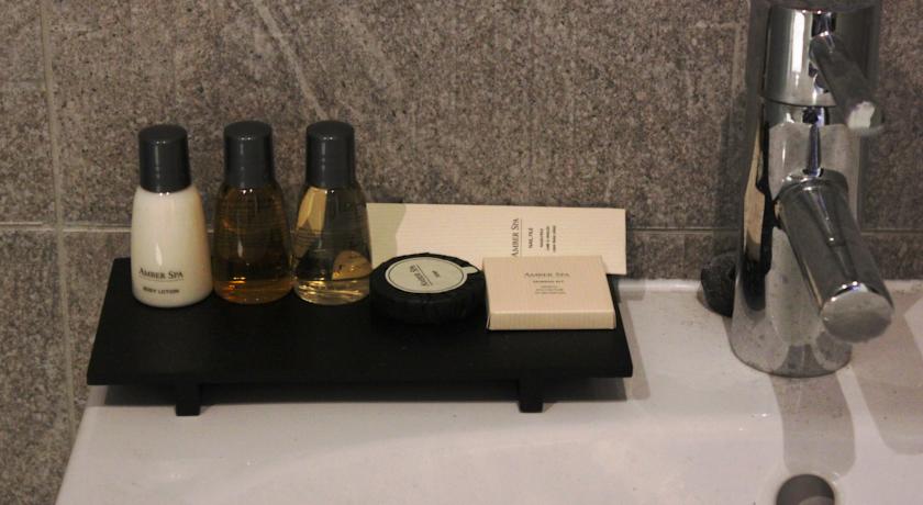 Irin Hotel