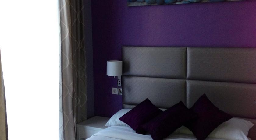 Irin Hotel