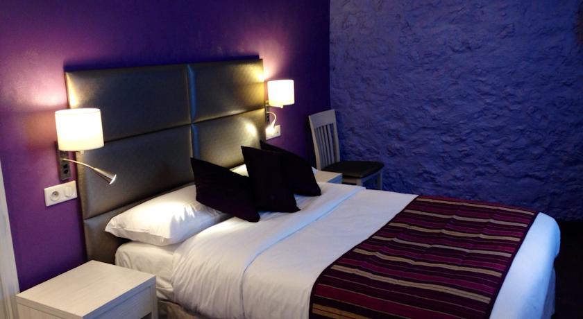 Irin Hotel